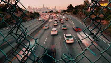 开云平台-德甲：汉诺威1-4败给门兴，守门员多次救险依旧难挡败局，汉诺威门将